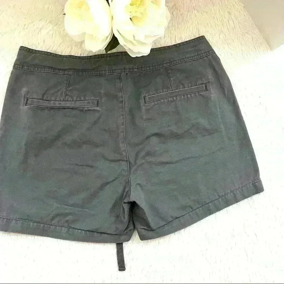 Gander Mountain Guide Series Gray Flat Front 100% Cotton Hiking Shorts Size 8 - Picture 6 of 11